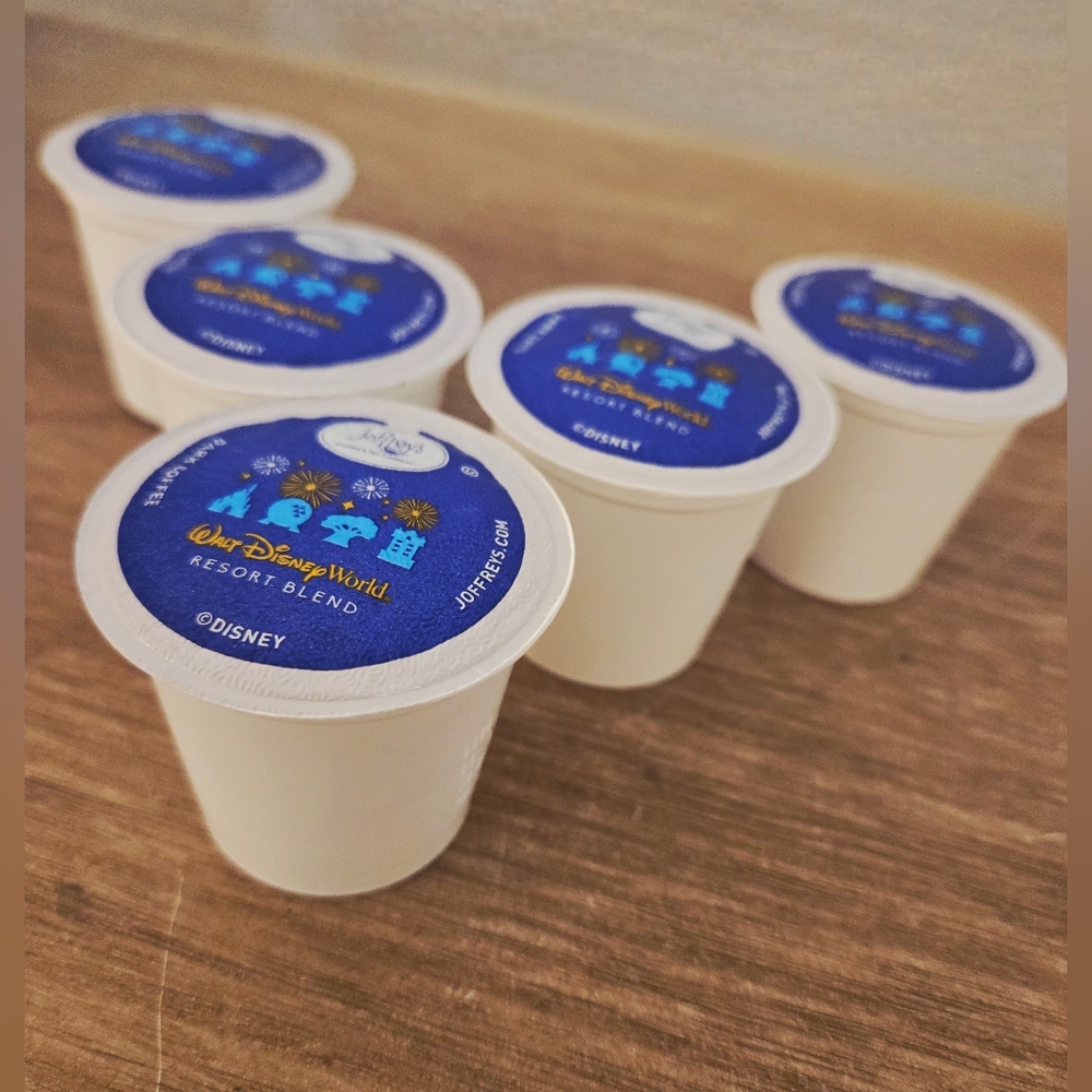 Walt Disney World Joffrey’s Resort Blend Coffee Pods - Set of 5 - Picture 3 of 3